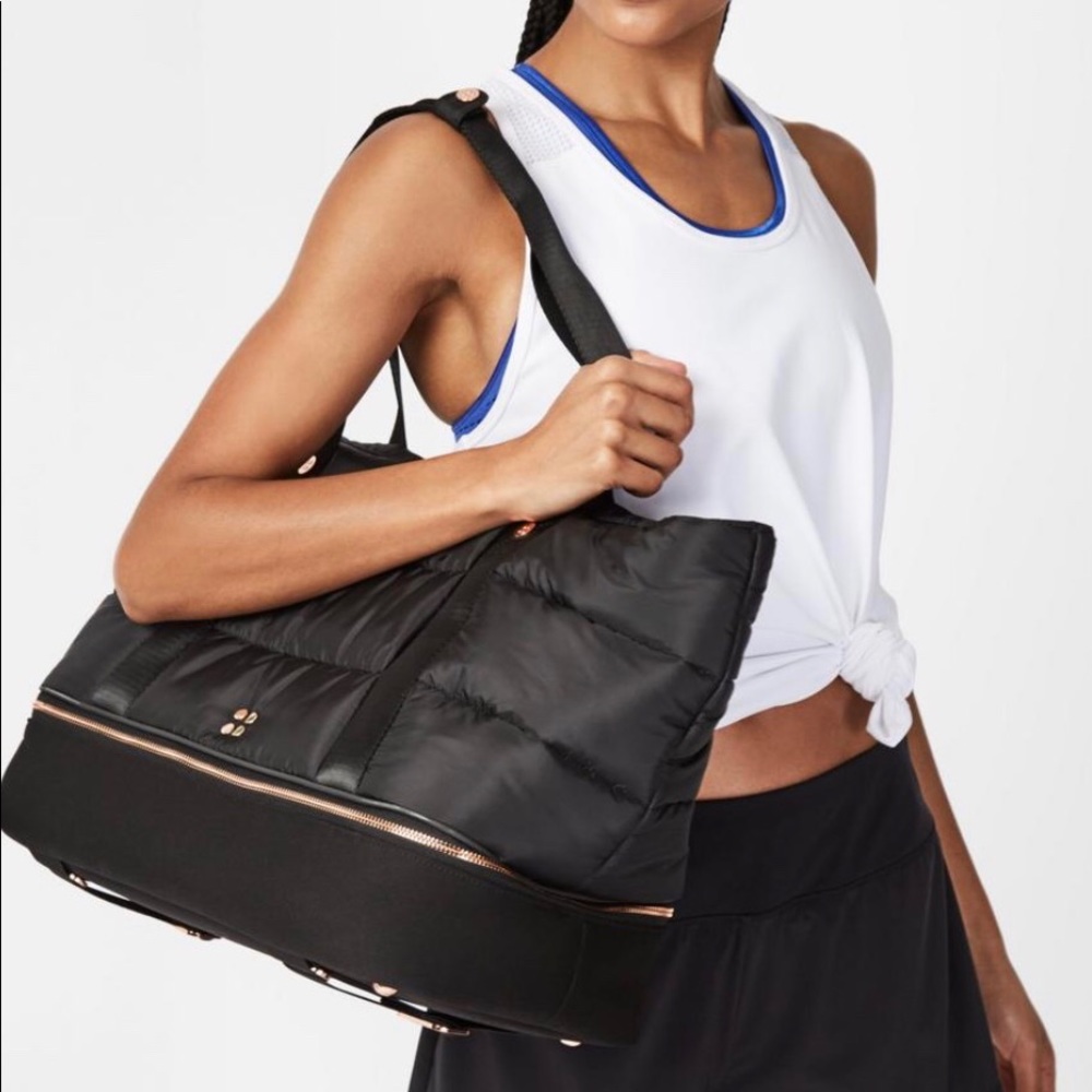 NWOT Sweaty Betty Quilted Luxe Gym Bag in Olive